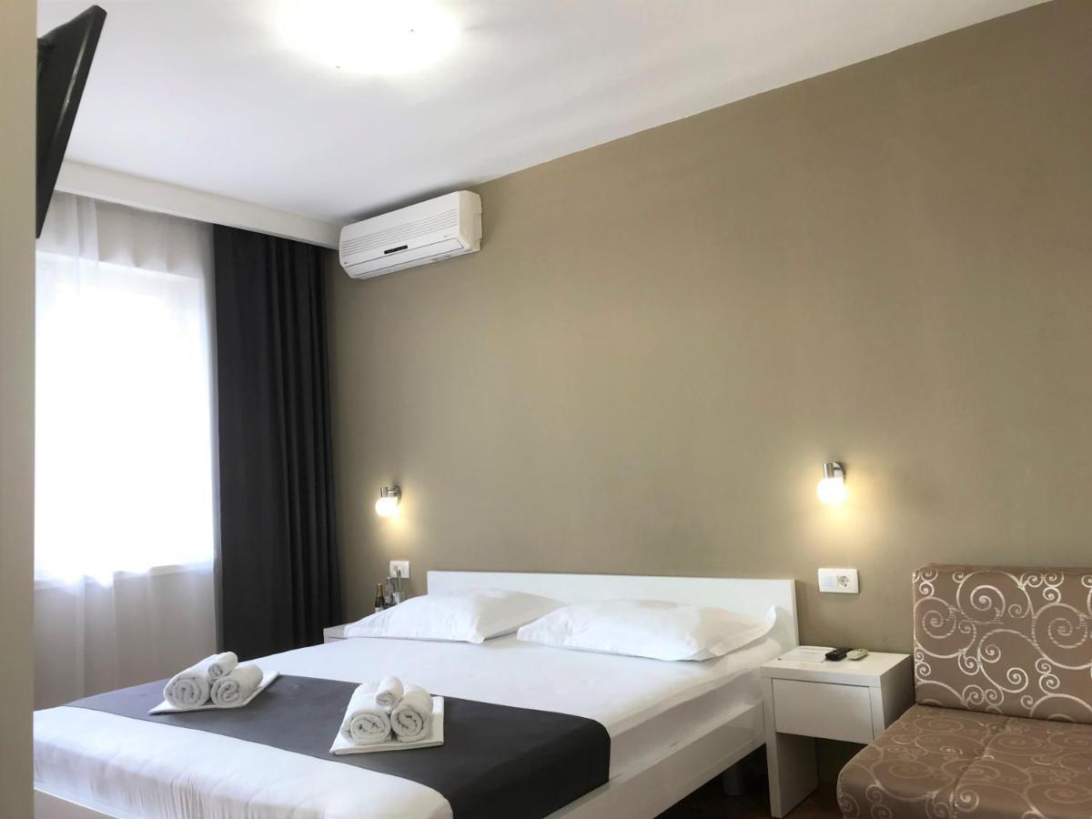 Berulia Accommodation Brela Kültér fotó